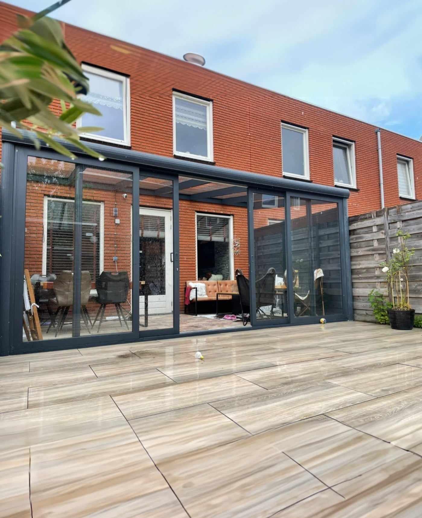 Betaalbare glazen schuifwand op maat